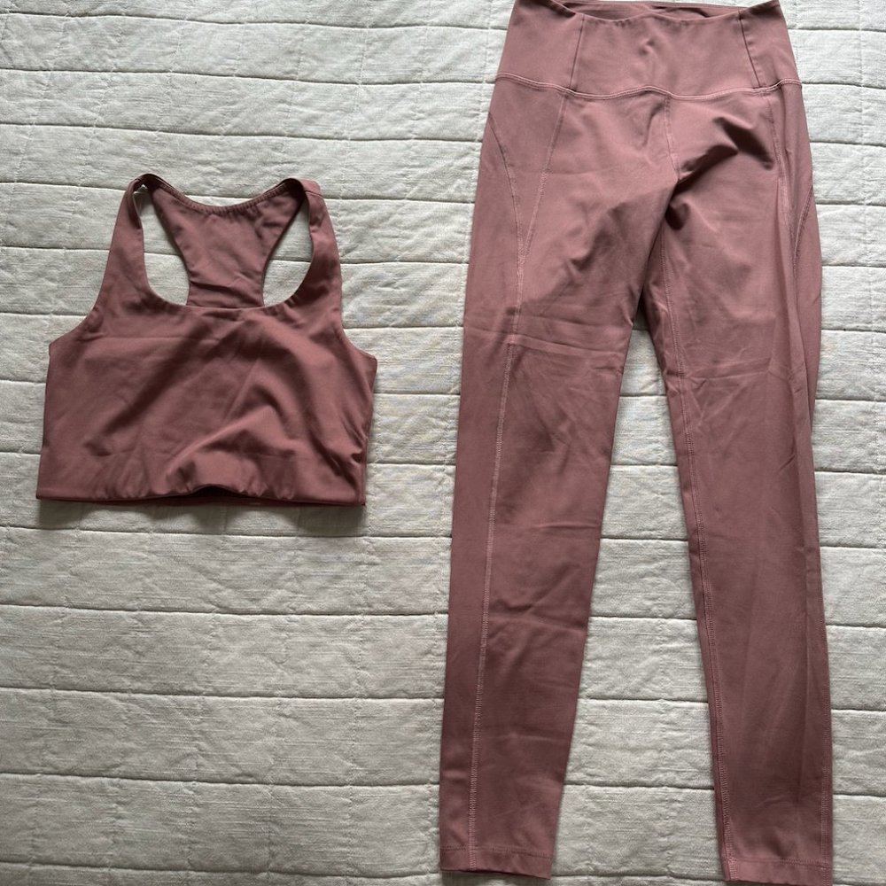FINAL SALE • Girlfriend Collective Rosebud Workout Set • Size M